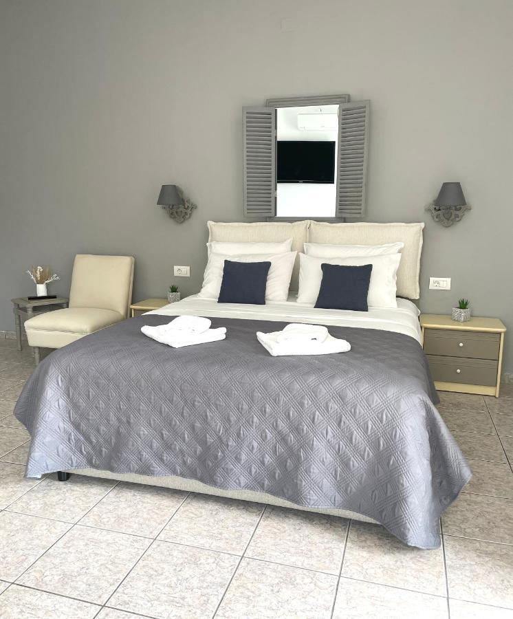 Wave Rooms Maleme Екстериор снимка