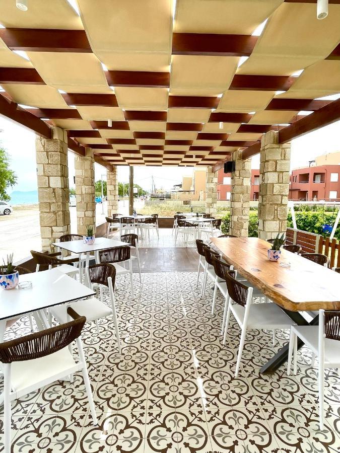 Wave Rooms Maleme Екстериор снимка